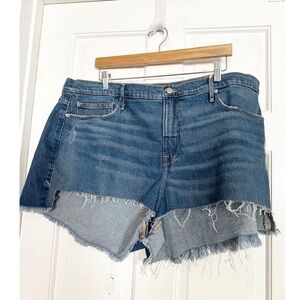 GOOD AMERICAN Good Curve Jean Shorts NWT Sz 18